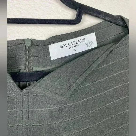 MM LAFLEUR Women's 2 Small NWT Green Striped Shift Dress Office Professional - Picture 4 of 13